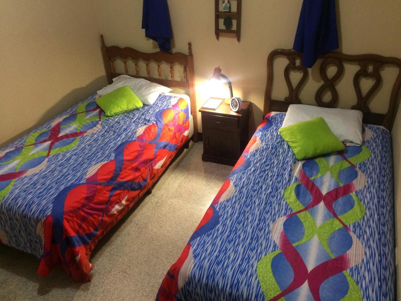 Hostal Los Lagos Inn Guatemala City Exterior foto